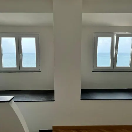 Apartment Brand New With Seaview & Private Parking